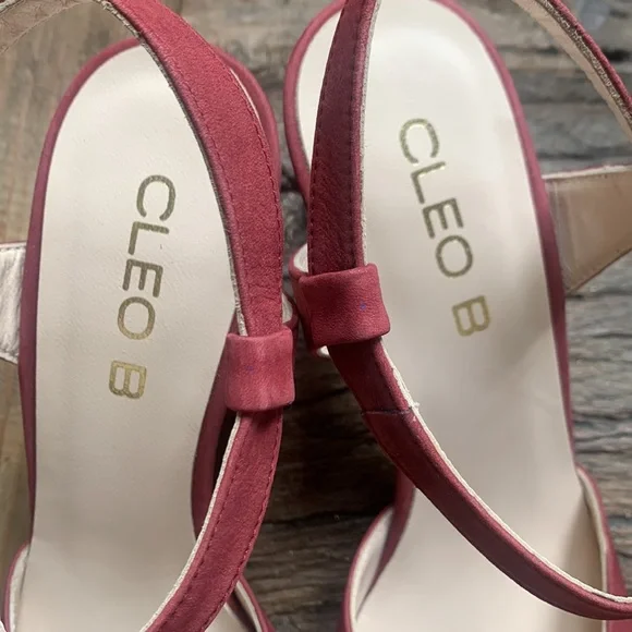 Anthropologie Cleo B Maroon Pointed Heels - Picture 6 of 8